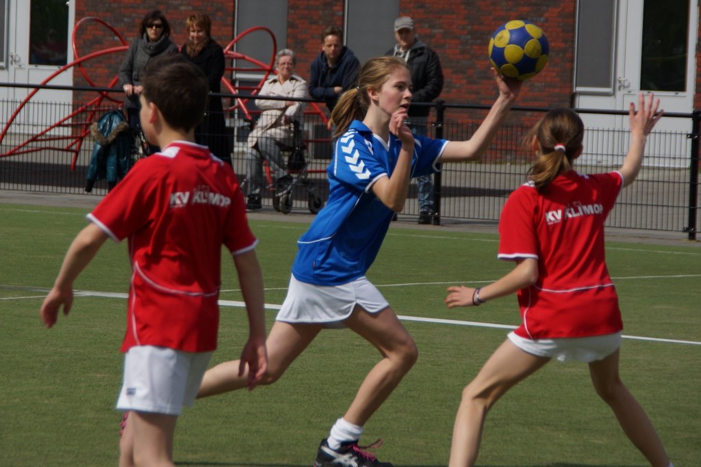 Korfbal D2  27 april-010.JPG